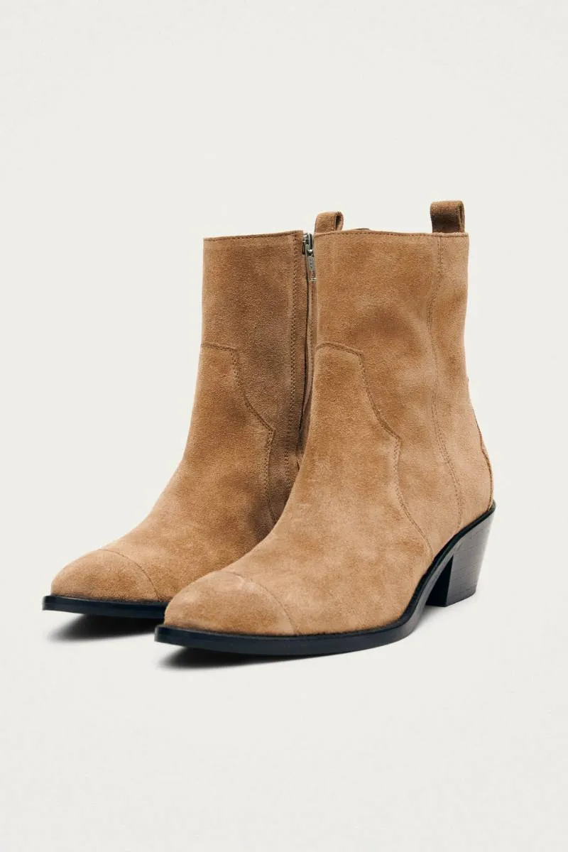 AUSTIN SUEDE LEATHER ANKLE BOOTS IN TAN