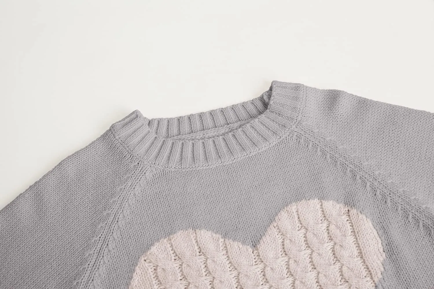 Batermoon Girls' Pullover Sweaters Long Sleeve Cute Heart Pattern Crewneck Knit Jumper Tops