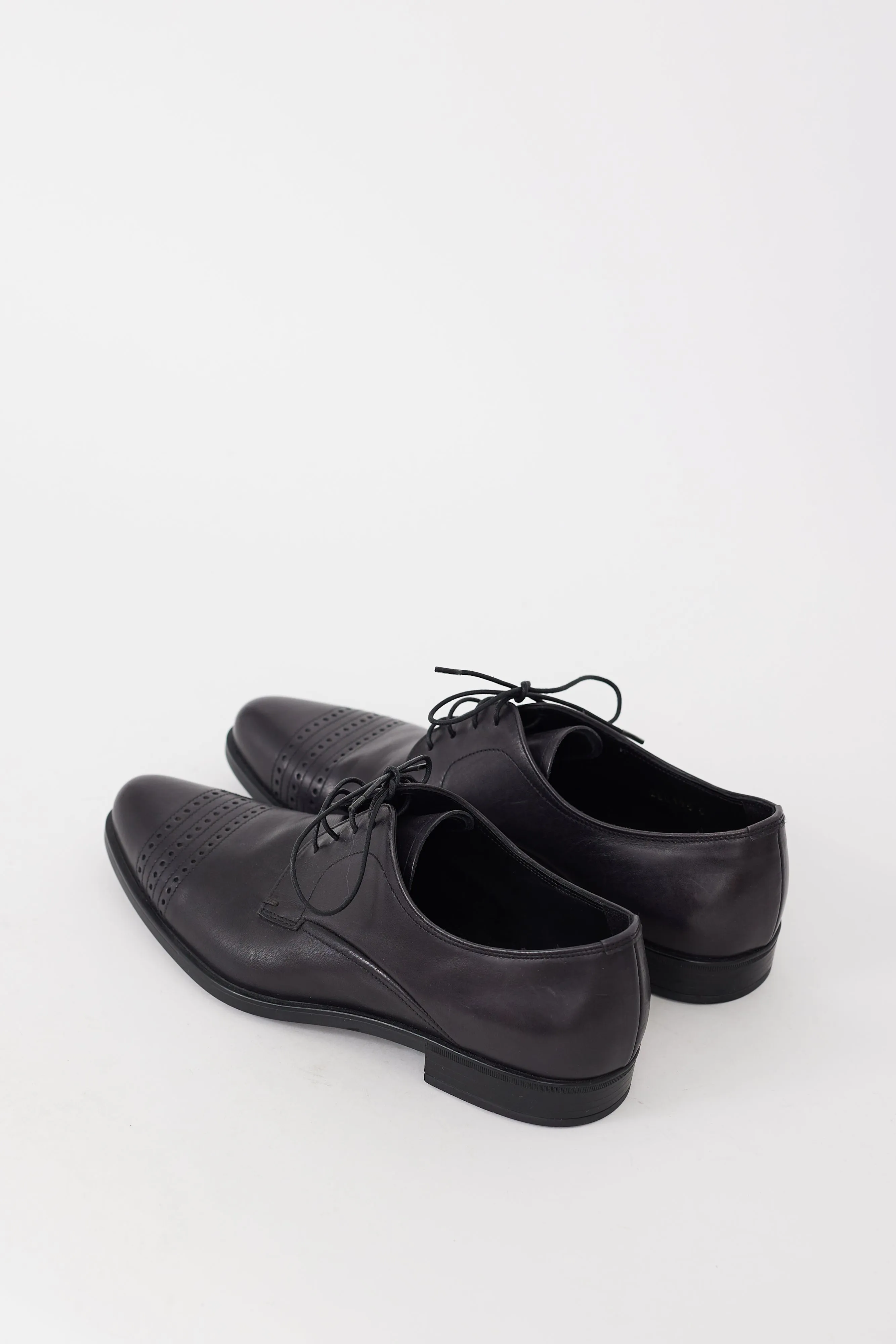 Black Leather Pointed Toe Dress Shoe