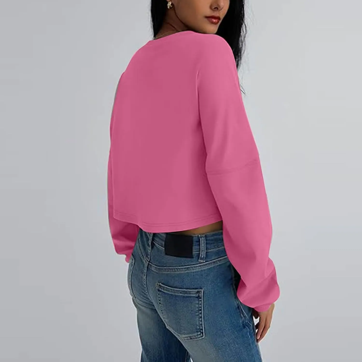 Gumipy Crewneck Sweatshirts Women Long Sleeve Cropped Sweatshirt Sweater Trendy Drop Shoulder Pullover Tops Comfy Winter Tops