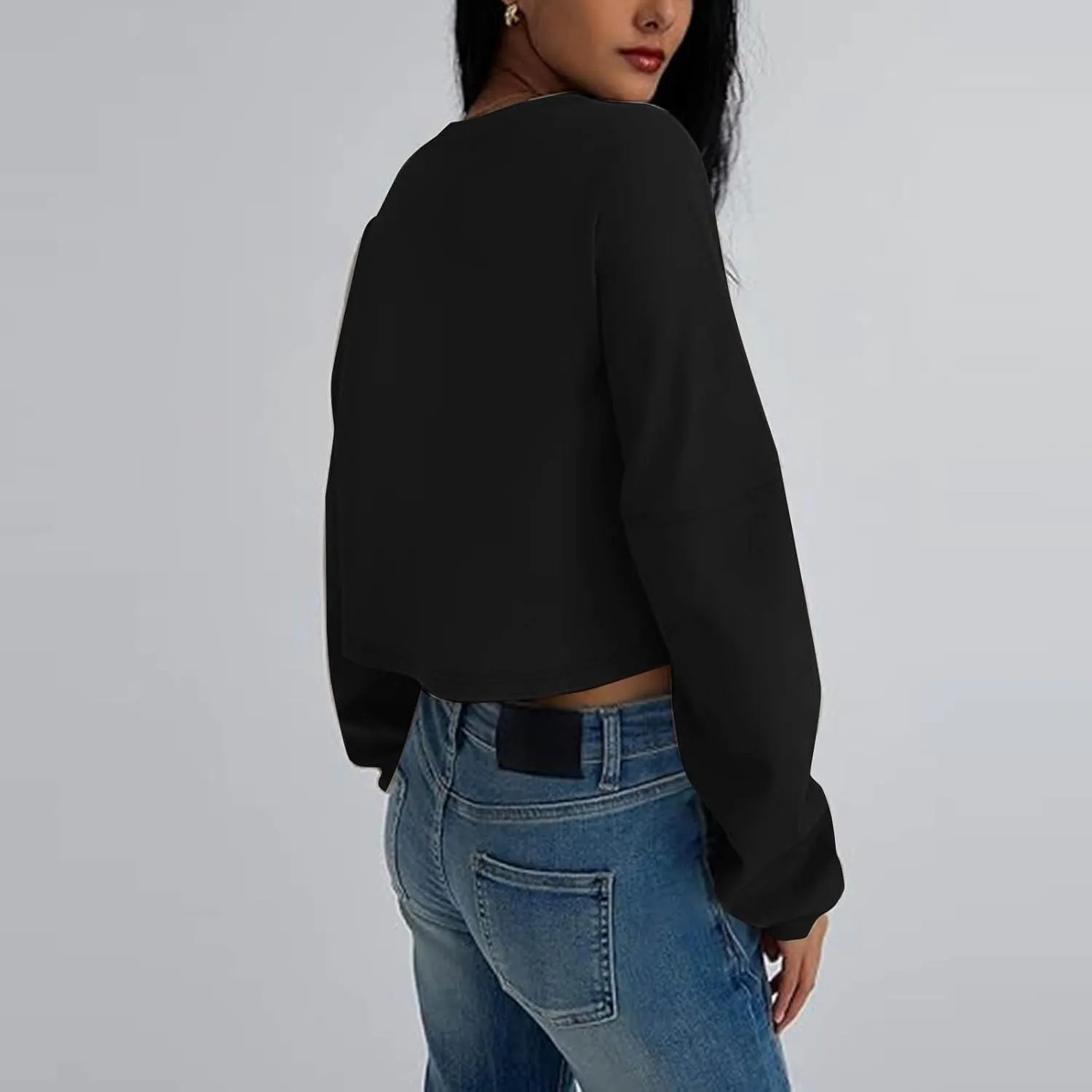 Gumipy Crewneck Sweatshirts Women Long Sleeve Cropped Sweatshirt Sweater Trendy Drop Shoulder Pullover Tops Comfy Winter Tops