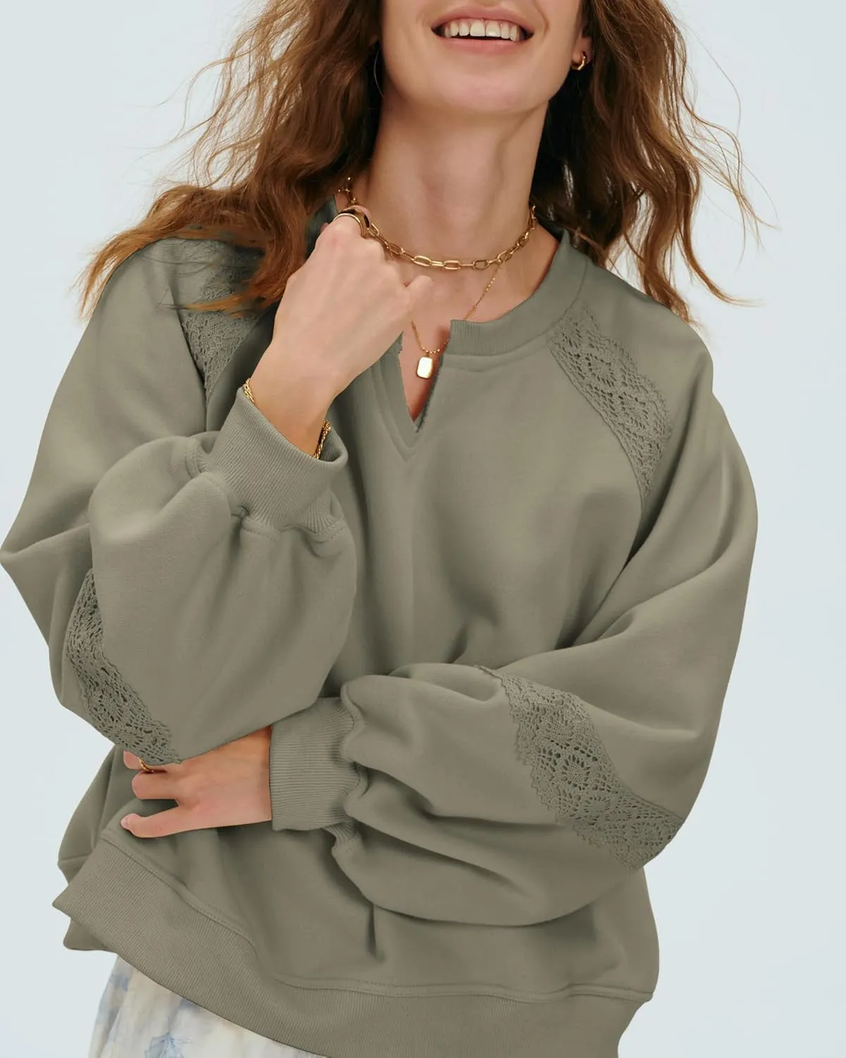 Locachy Womens Oversized Sweatshirt Casual V Neck Long Sleeve Cropped Pullover Tops Trendy Loose Blouses