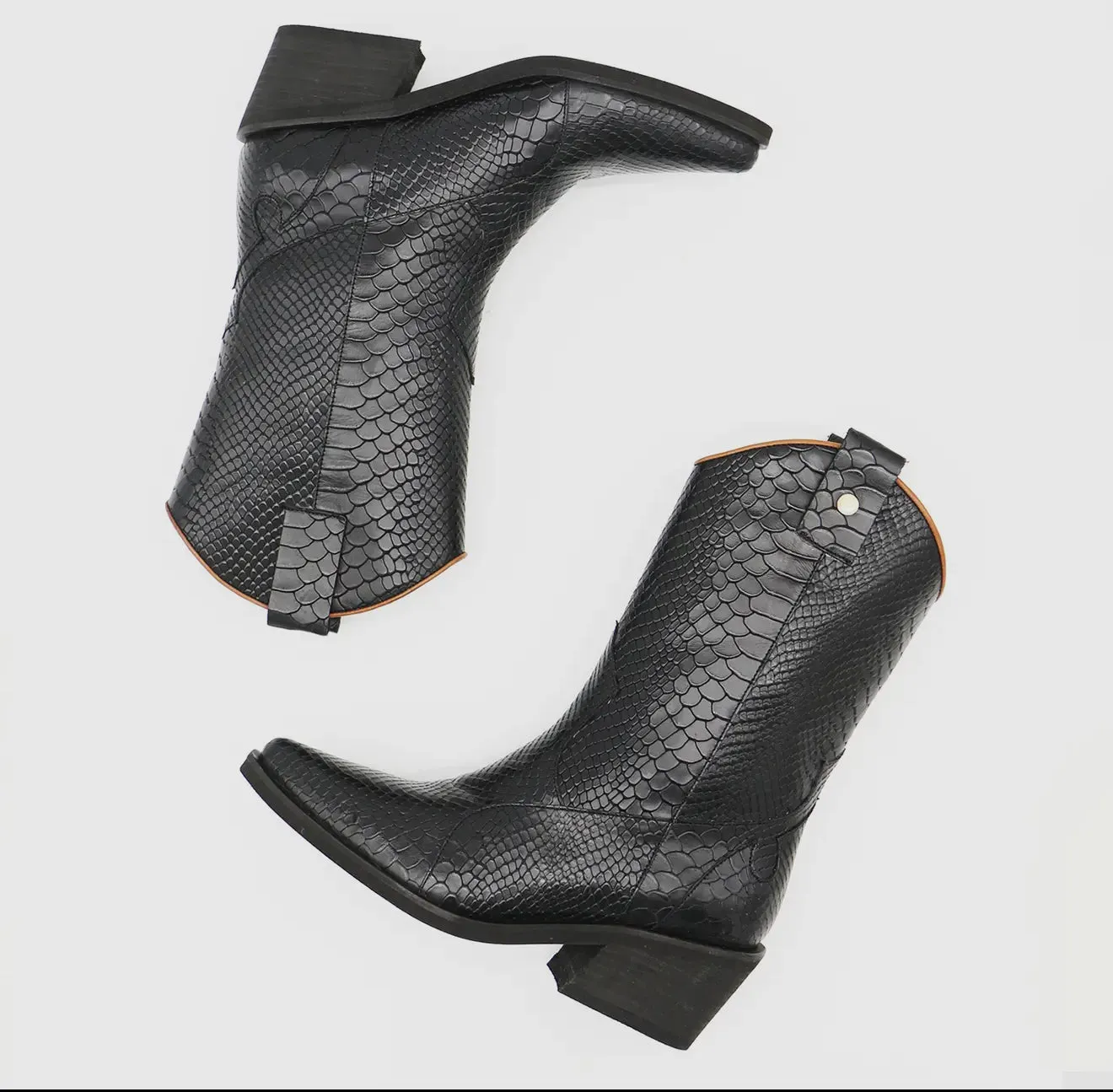 Royal Western Leather Cowboy Boots