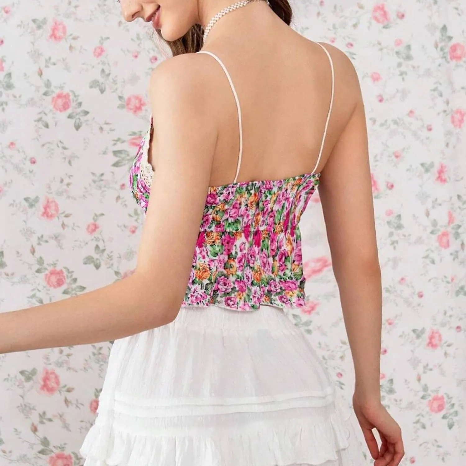 Women Y2K Coquette Floral Print Tie Front Crop Cami Top Spaghetti Strap V Neck Slim Fit Ruffle Hem Cropped Tank