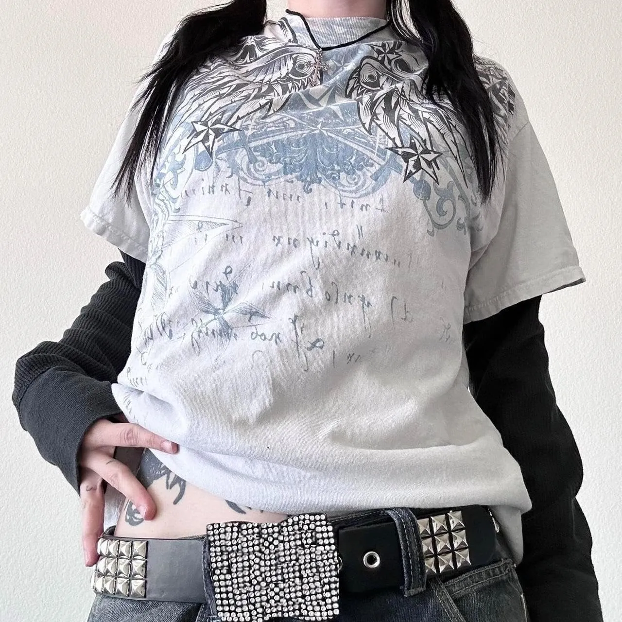 Women Y2K Grunge T Shirt Emo Aesthetics Graphic Tops Teen Girl Vintage Baggy Goth Tops Harajuku Punk Grunge Clothes