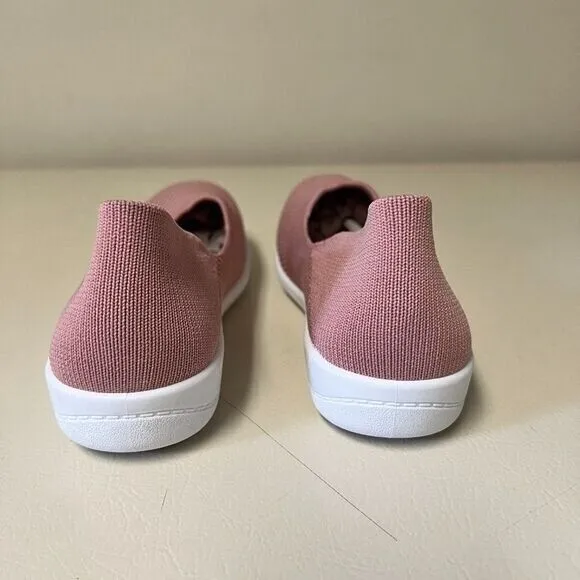 Women's Slip on Shoes Size 5