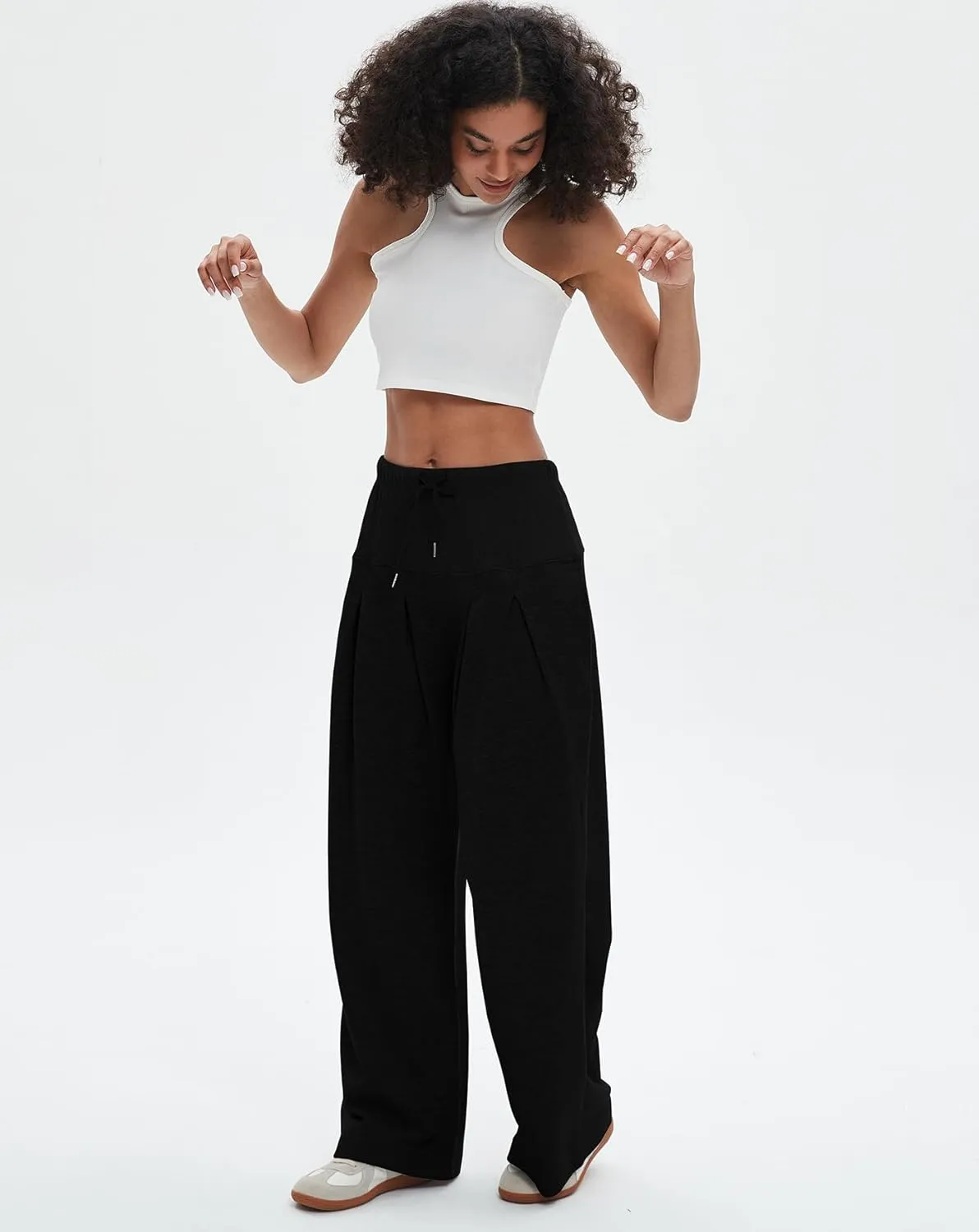 Womens Wide Leg Sweatpants Drawstring Elastic High Waisted Casual Loose Baggy Lounge Trousers with Pockets